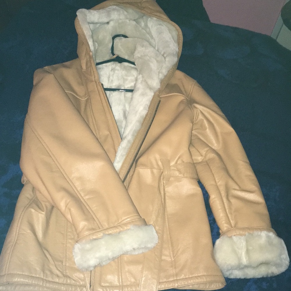 Leathered fur coat with hoodie